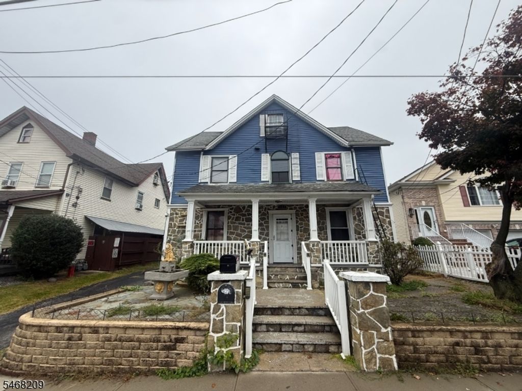 121 W Clinton St, Dover Town, NJ 07801 — photo 2