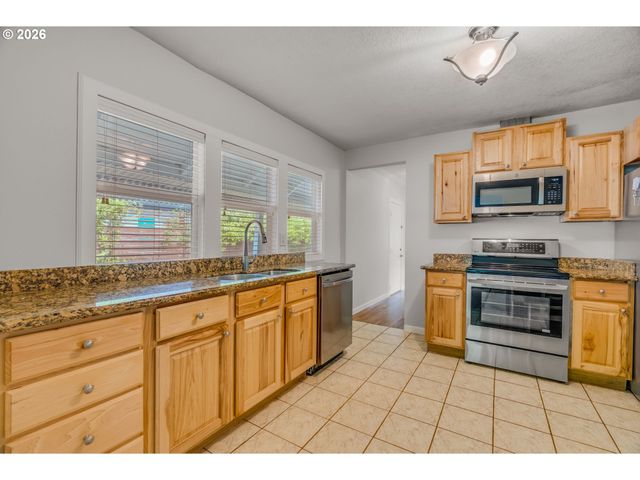 5224 N MARYLAND Ave, Portland, OR 97217
