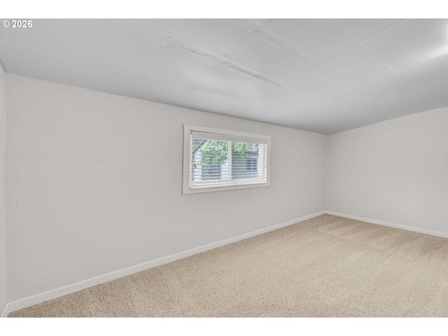 5224 N MARYLAND Ave, Portland, OR 97217