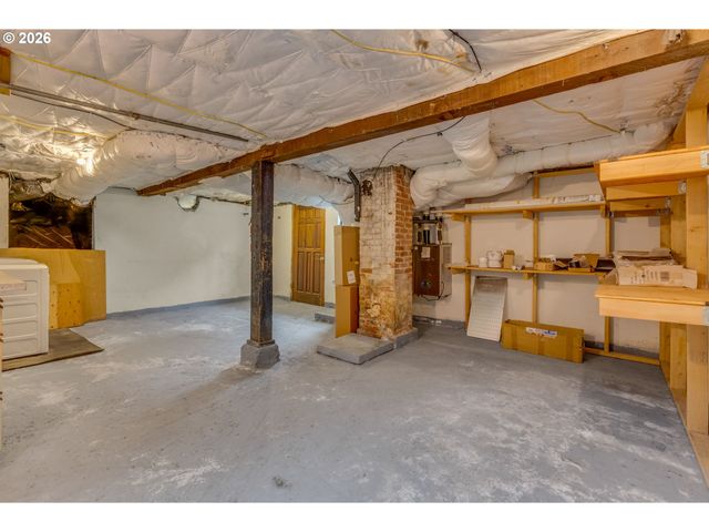 5224 N MARYLAND Ave, Portland, OR 97217