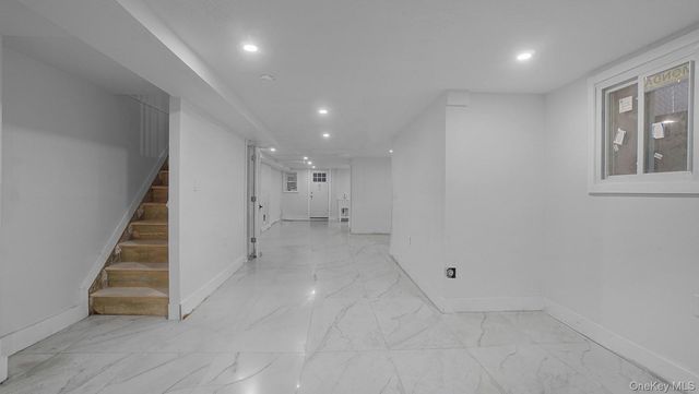 679 E 221st Street, Bronx, NY 10467