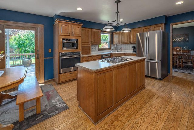 6411 N Bittersweet LANE, Glendale, WI 53217