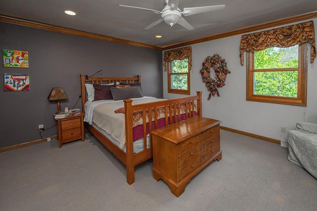 6411 N Bittersweet LANE, Glendale, WI 53217