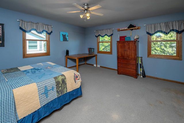 6411 N Bittersweet LANE, Glendale, WI 53217