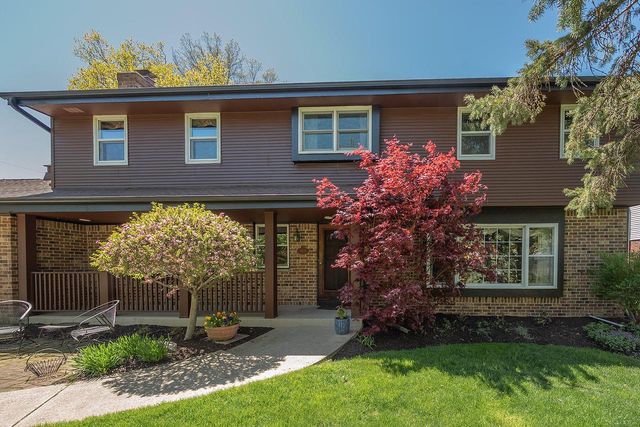 6411 N Bittersweet LANE, Glendale, WI 53217