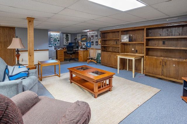 6411 N Bittersweet LANE, Glendale, WI 53217