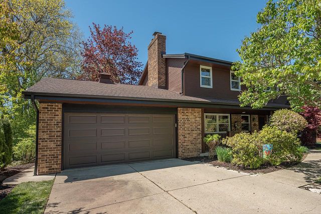6411 N Bittersweet LANE, Glendale, WI 53217