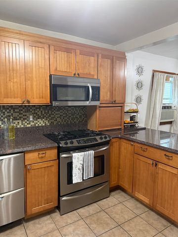60 WILLET ST, Bloomfield, NJ 07003