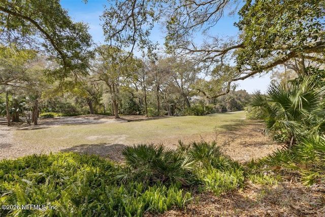 2004 BEACH WOOD Road, Fernandina Beach, FL 32034