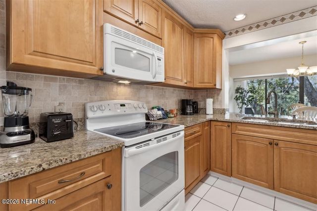 2004 BEACH WOOD Road, Fernandina Beach, FL 32034