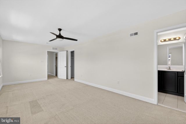 2707 HENRY MOORE LN, Middletown, DE 19709