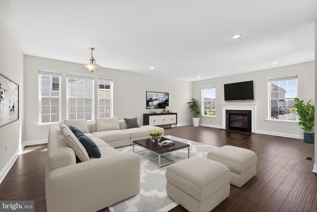 2707 HENRY MOORE LN, Middletown, DE 19709