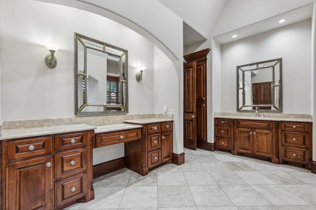 44 Armstrong Drive, Frisco, TX 75034