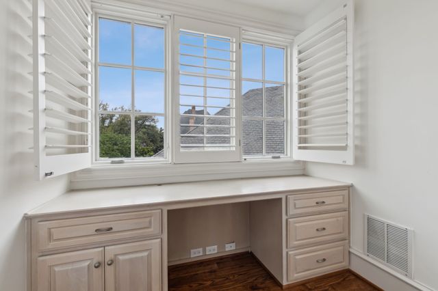 44 Armstrong Drive, Frisco, TX 75034