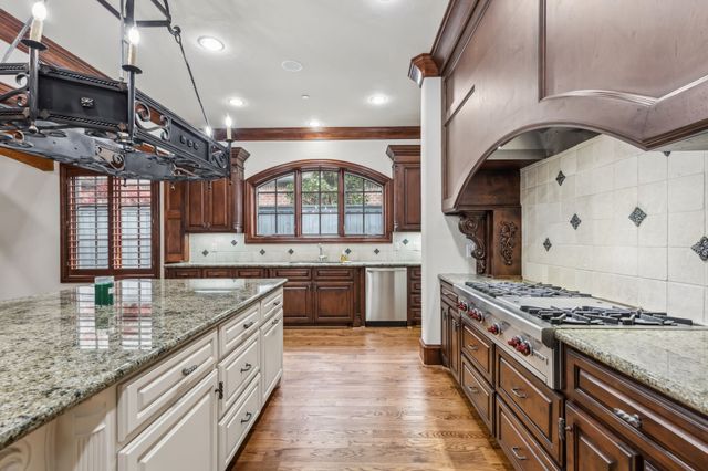 44 Armstrong Drive, Frisco, TX 75034