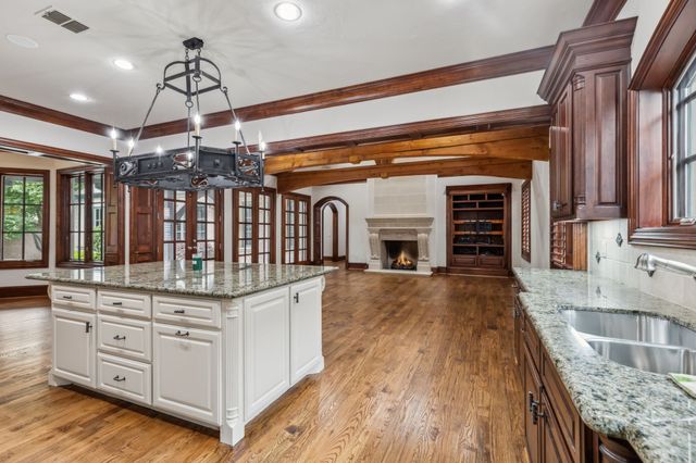 44 Armstrong Drive, Frisco, TX 75034