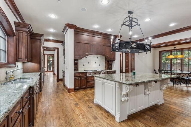 44 Armstrong Drive, Frisco, TX 75034