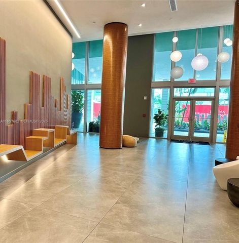 350 S Miami Ave 1809, Miami, FL 33130