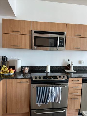 350 S Miami Ave 1809, Miami, FL 33130