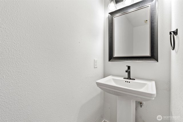 3120 Rustlewood Lane SE, Port Orchard, WA 98366