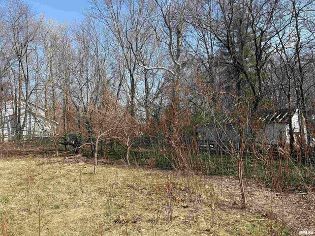 4568 Old Jacksonville Road, Springfield, IL 62711