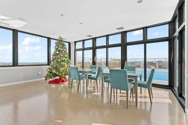 77 Adams St 610, Quincy, MA 02169