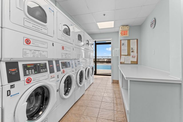 77 Adams St 610, Quincy, MA 02169