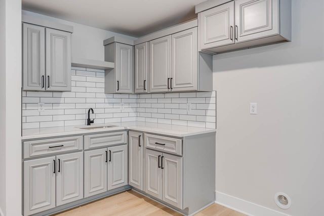 3574 N Tyler Ct, Wichita, KS 67205