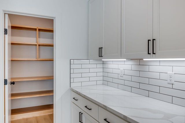 3574 N Tyler Ct, Wichita, KS 67205