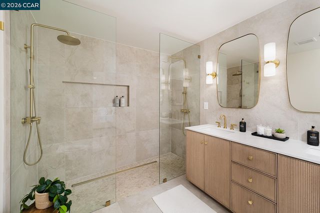 3958 Los Arabis Dr, Lafayette, CA 94549