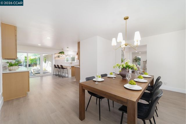 3958 Los Arabis Dr, Lafayette, CA 94549