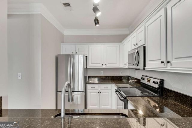 3202 Westchester Ridge NE, Atlanta, GA 30329