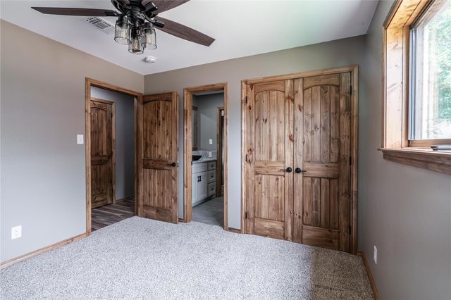 3910 Miranda Drive, Paris, TX 75462