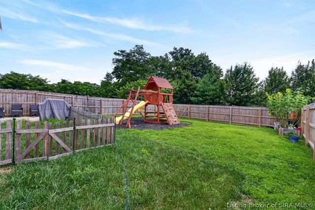 8126 Lucas Lane, Charlestown, IN 47111