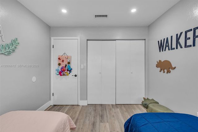 5725 SW 132nd Ct 21-5, Miami, FL 33183