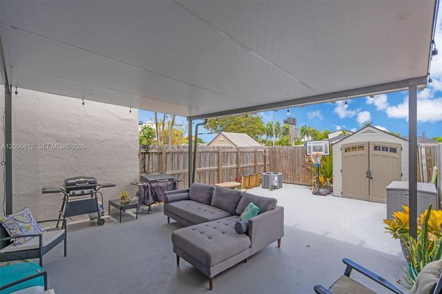 5725 SW 132nd Ct 21-5, Miami, FL 33183