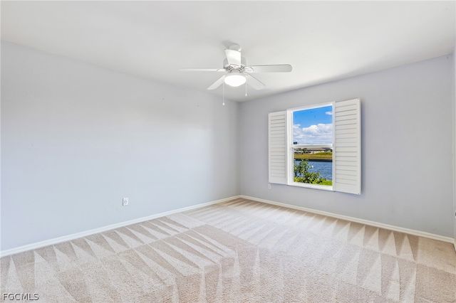 905 NW 28th PL, Cape Coral, FL 33993