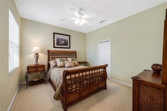 3945 Deer Crossing CT 202, Naples, FL 34114