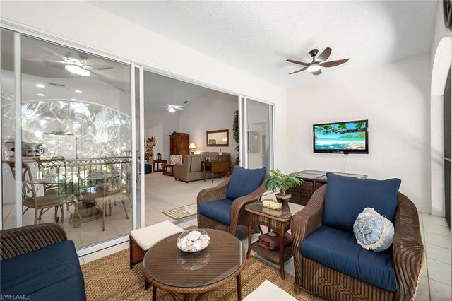 3945 Deer Crossing CT 202, Naples, FL 34114