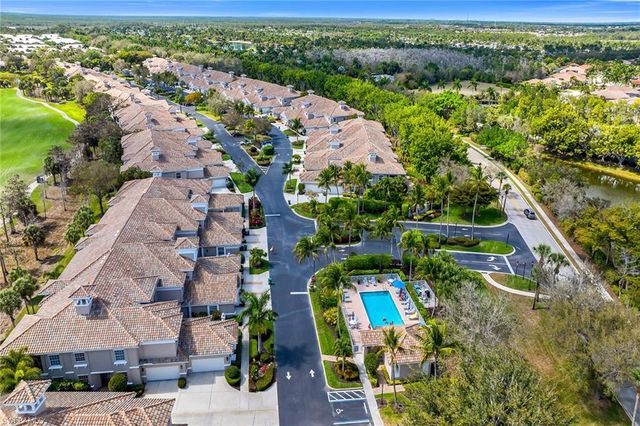 3945 Deer Crossing CT 202, Naples, FL 34114