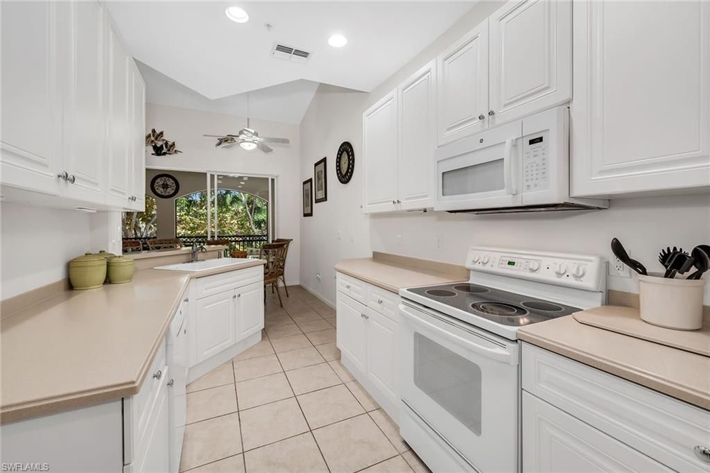 3945 Deer Crossing CT 202, NAPLES, FL 34114 — photo 5