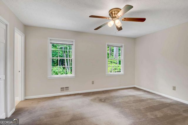 450 Baltimore Avenue SW, Lilburn, GA 30047