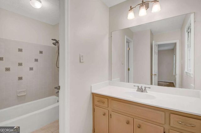 450 Baltimore Avenue SW, Lilburn, GA 30047
