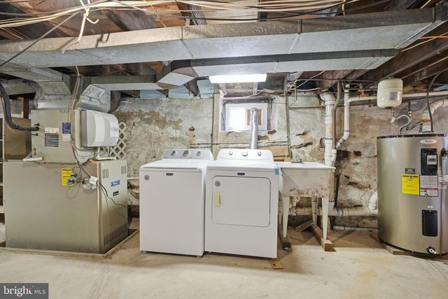 300 NUTT RD, Phoenixville, PA 19460