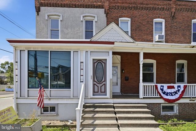 300 NUTT RD, Phoenixville, PA 19460