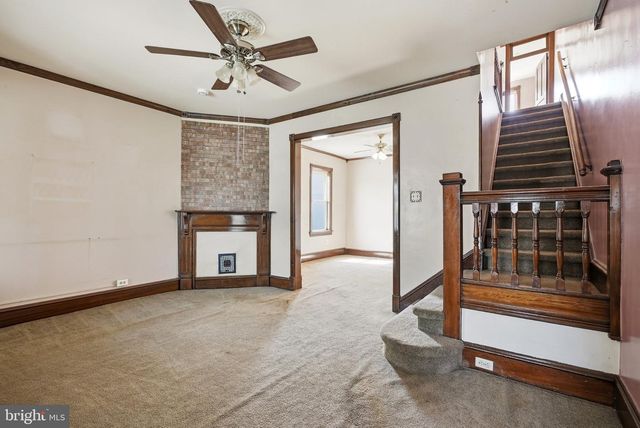 300 NUTT RD, Phoenixville, PA 19460