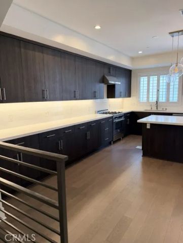 1400 N Fuller 8, Los Angeles, CA 90046