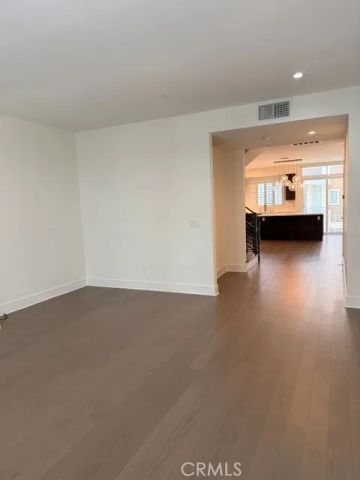 1400 N Fuller 8, Los Angeles, CA 90046