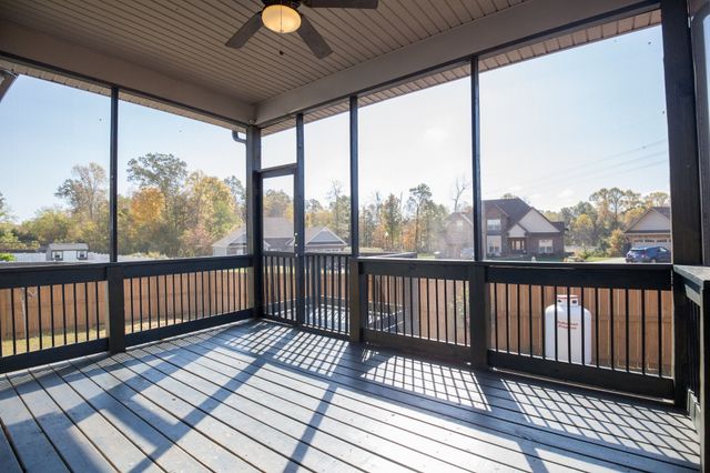 144 Thomas Traylor Ln, Clarksville, TN 37043