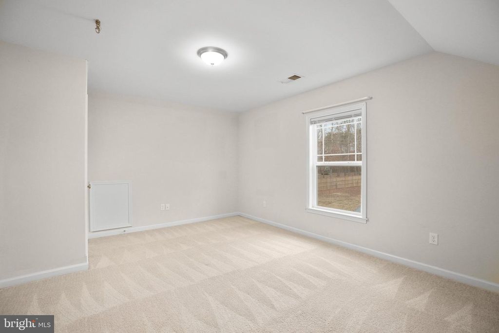 7716 PILGRIM LN, Spotsylvania, VA 22551